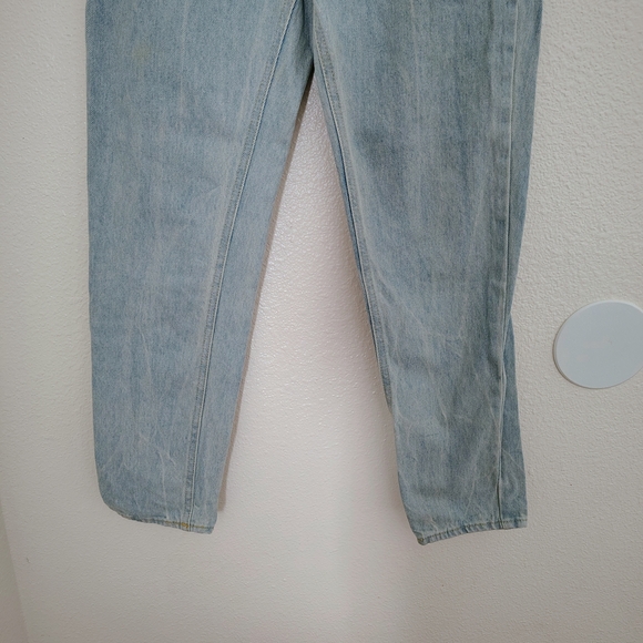 BDG Women's Mom High Rise Light Wash Straight Leg Jeans Sz 28 - Picture 2 of 13